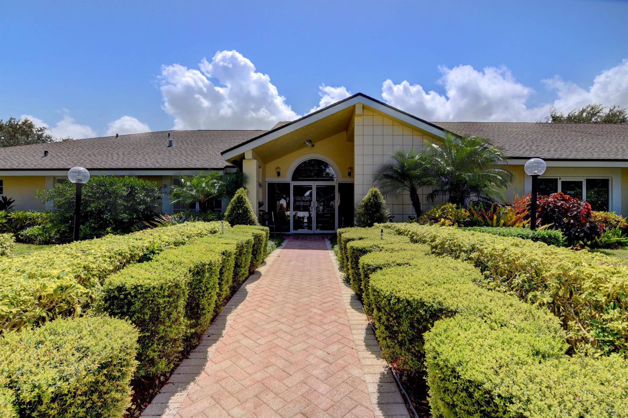 WHISPER WALK - Residential Lease