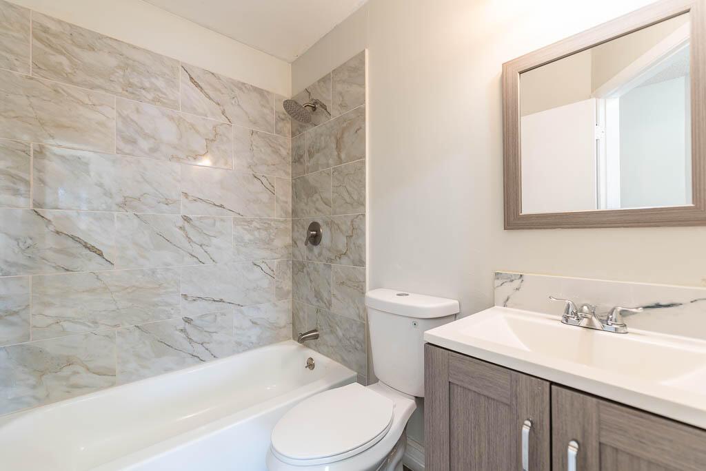 CANALAKE REPLAT - Residential Lease