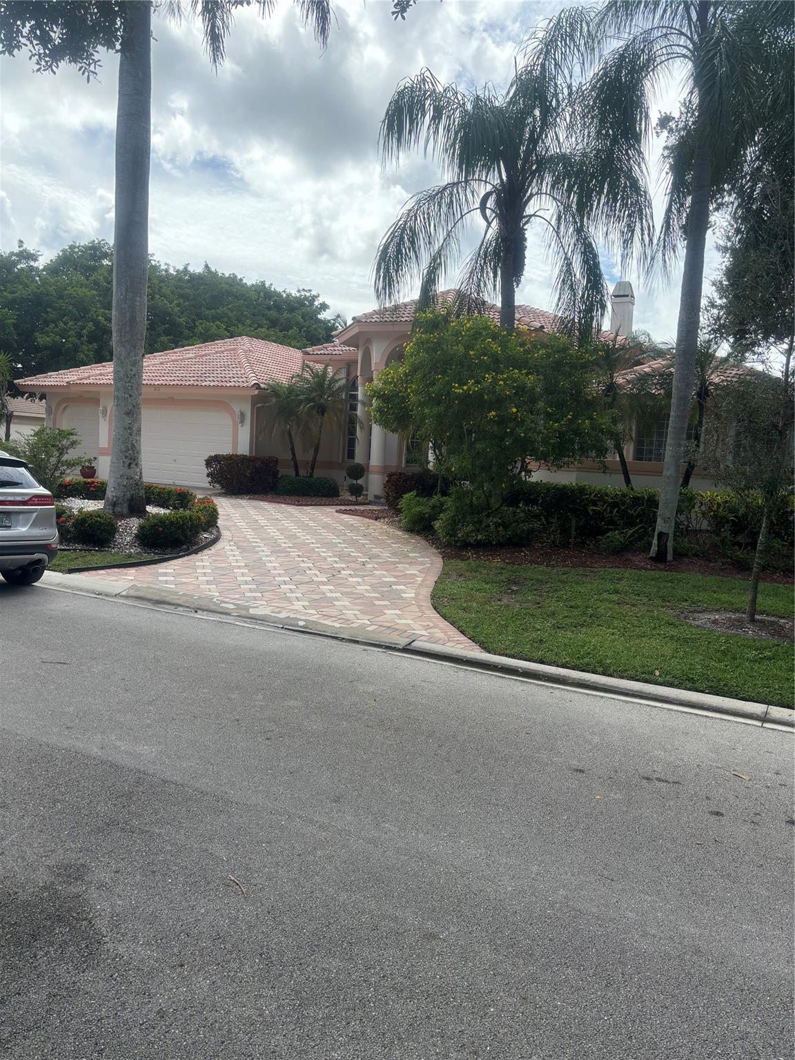 1812 NW 124th Ave