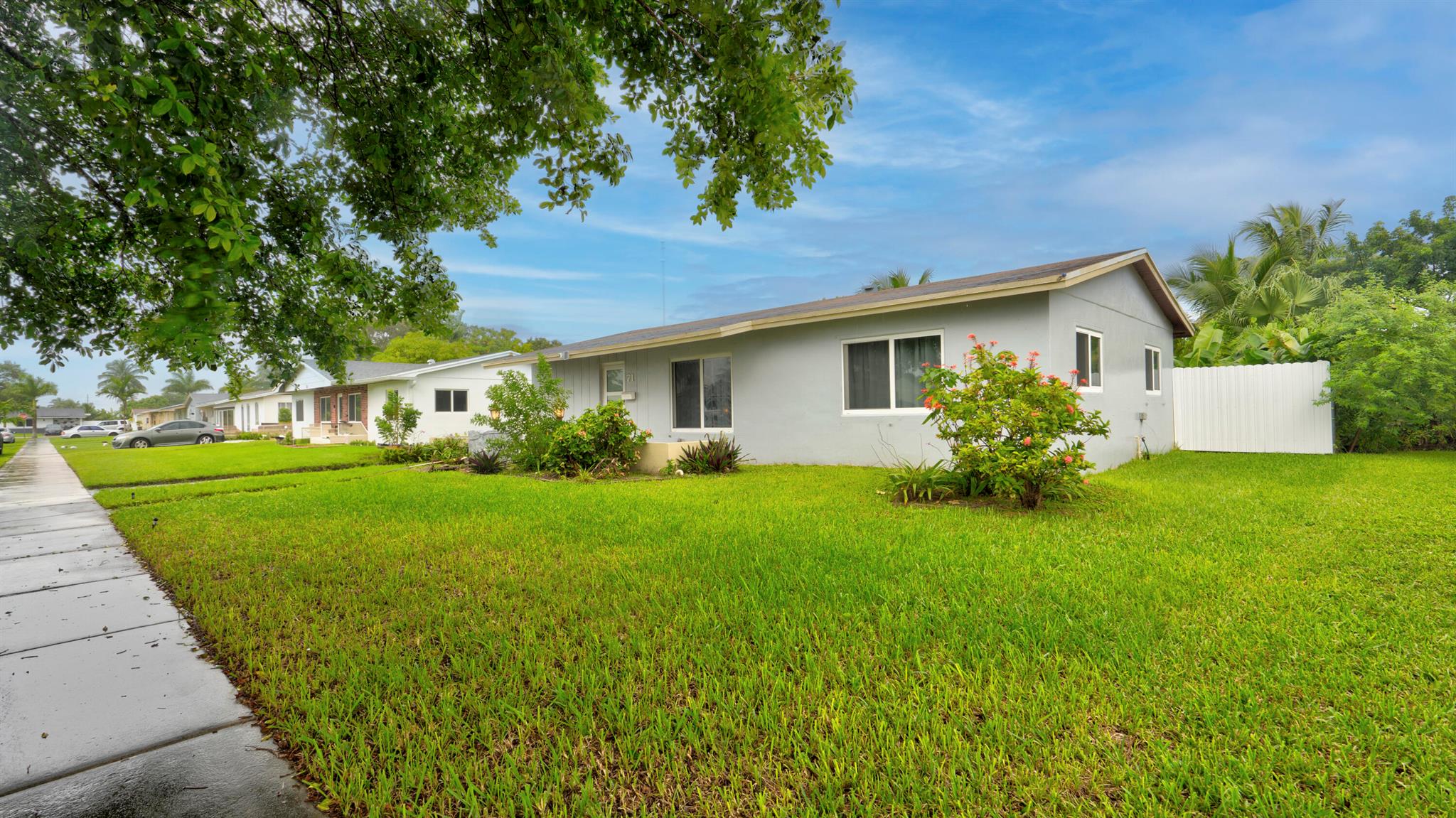 View photos, virtual tours, details... 71 NE 206th Terrace