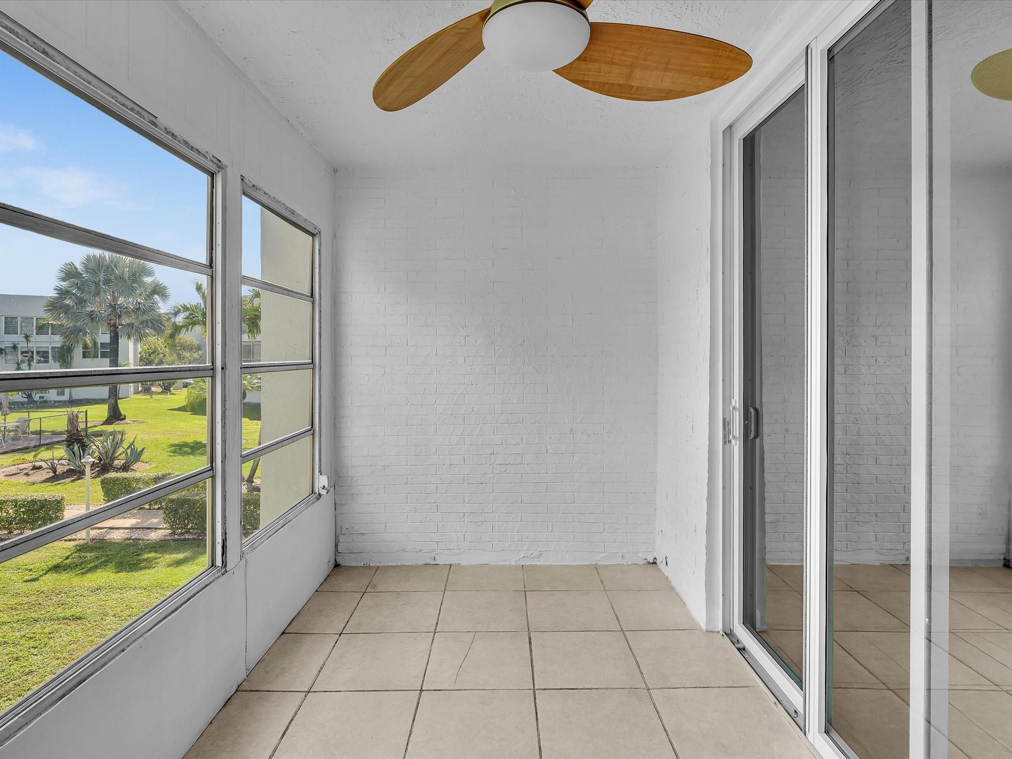 Royal Park Gardens - Residential