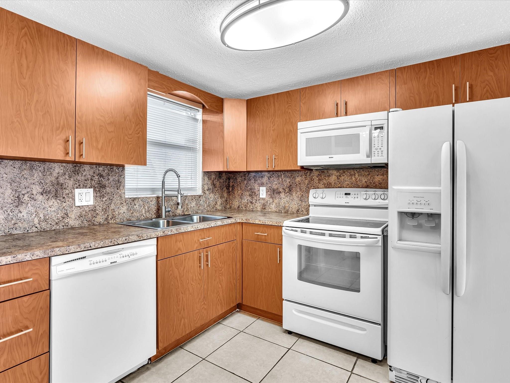 Royal Park Gardens - Residential