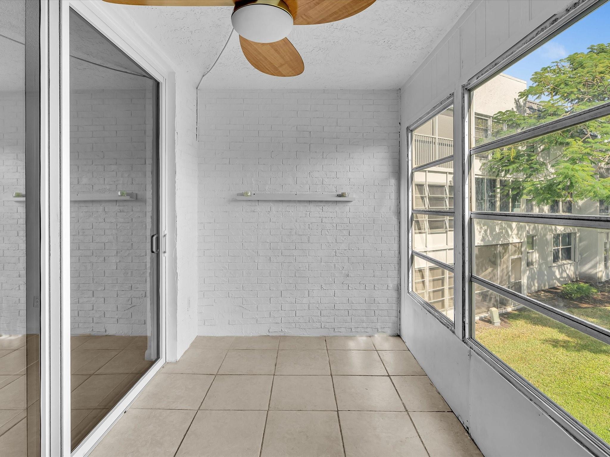 Royal Park Gardens - Residential