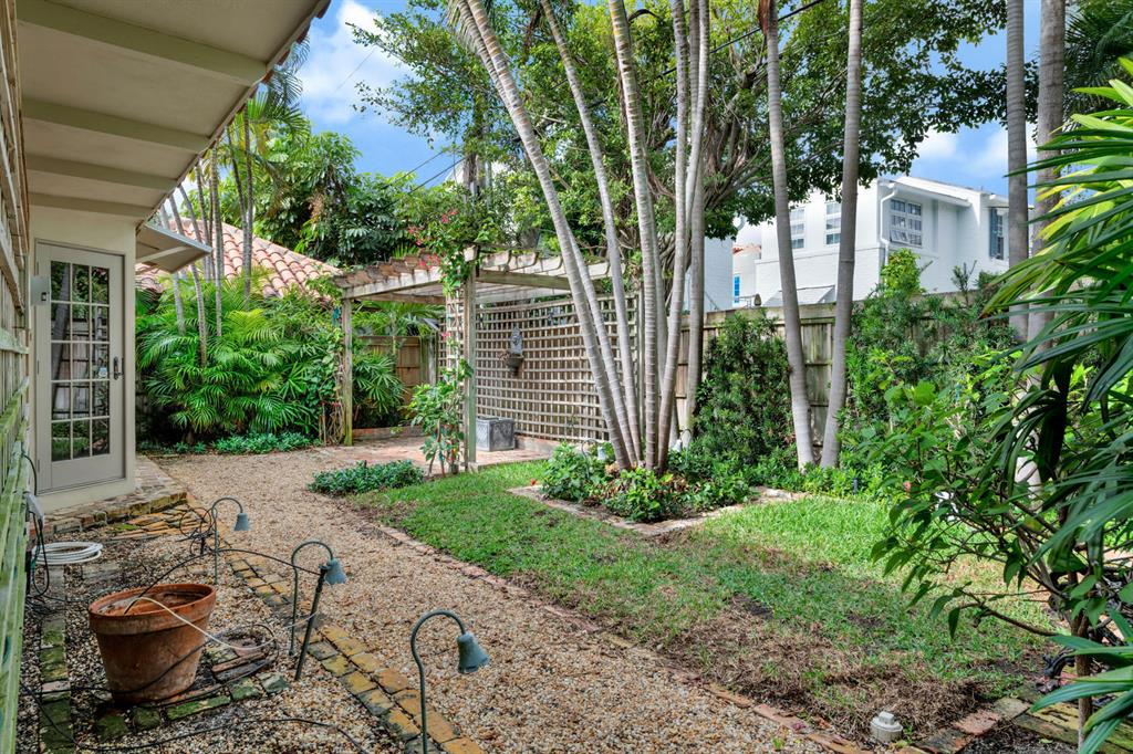 ROYAL PARK - Residential