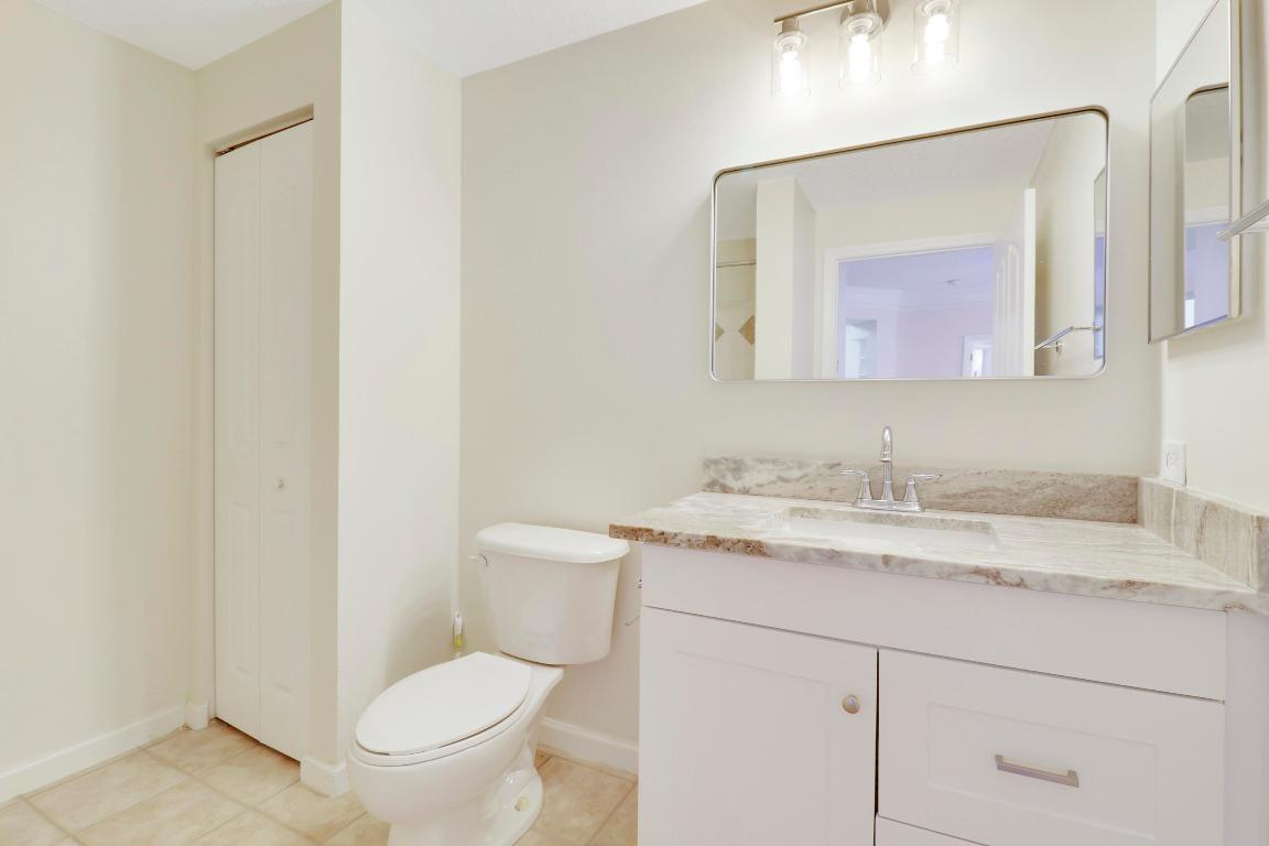 FIORE AT THE GARDENS CONDO - Residential Lease