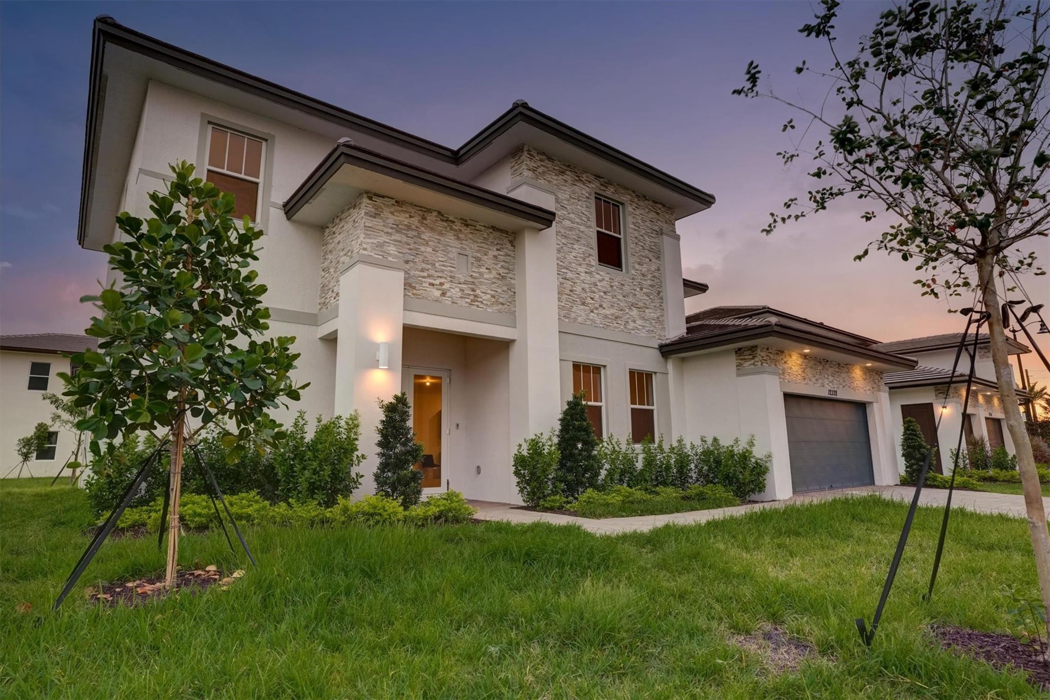 CRESCENT RIDGE - Residential