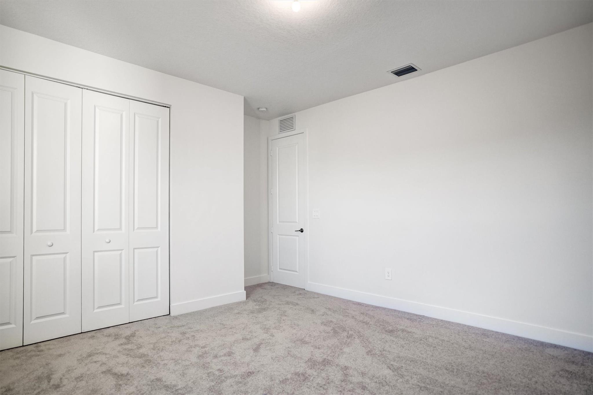 CRESCENT RIDGE - Residential