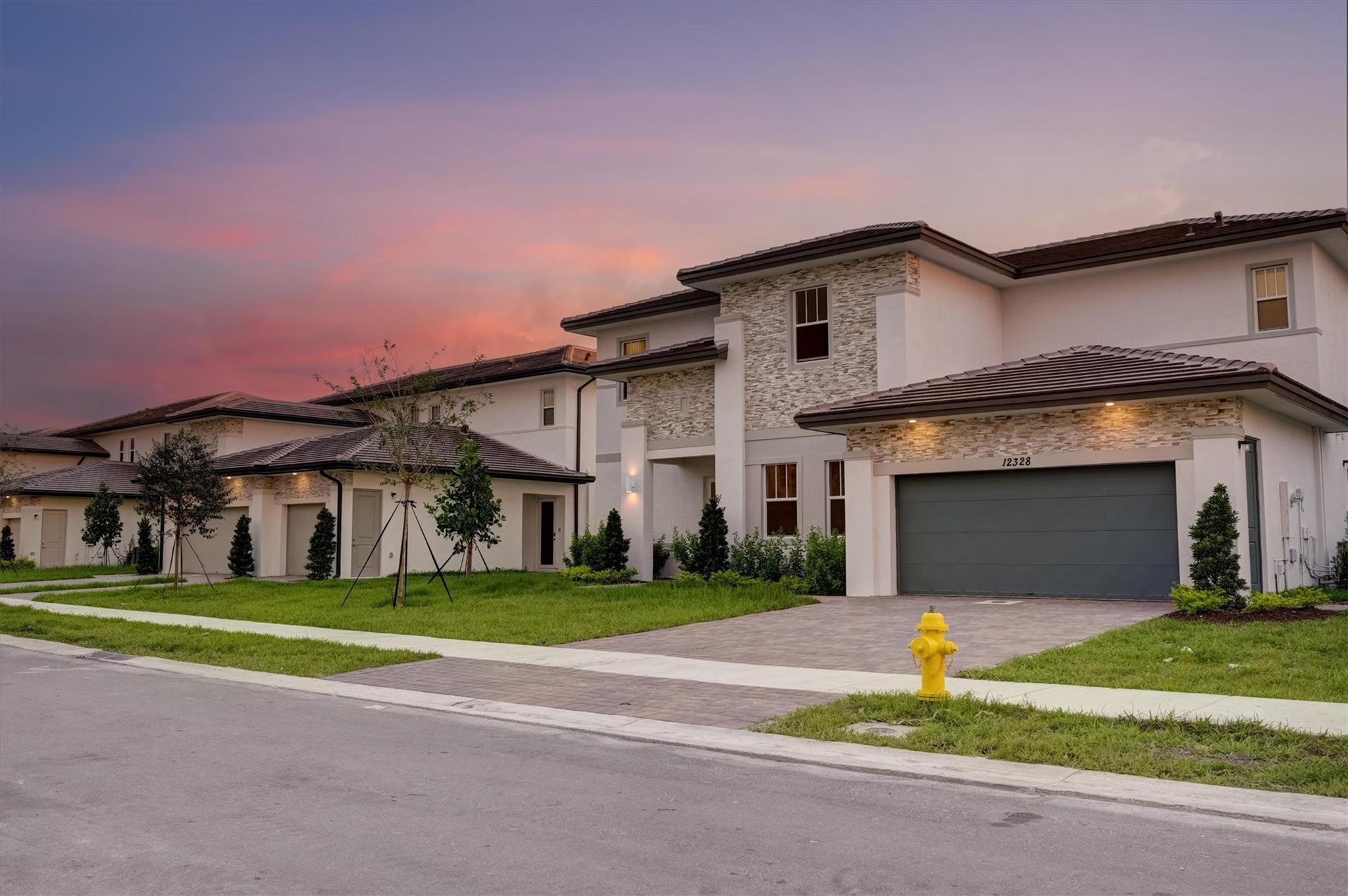 CRESCENT RIDGE - Residential