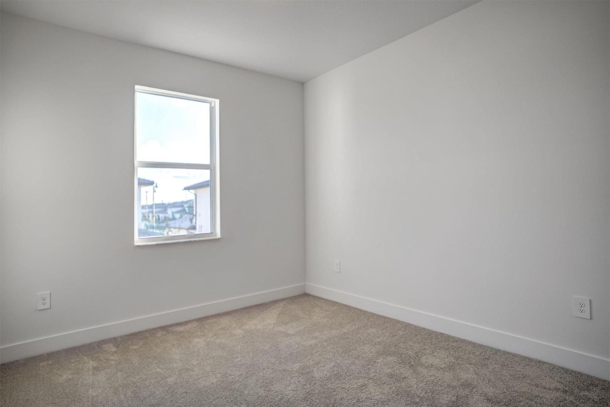 CRESCENT RIDGE - Residential