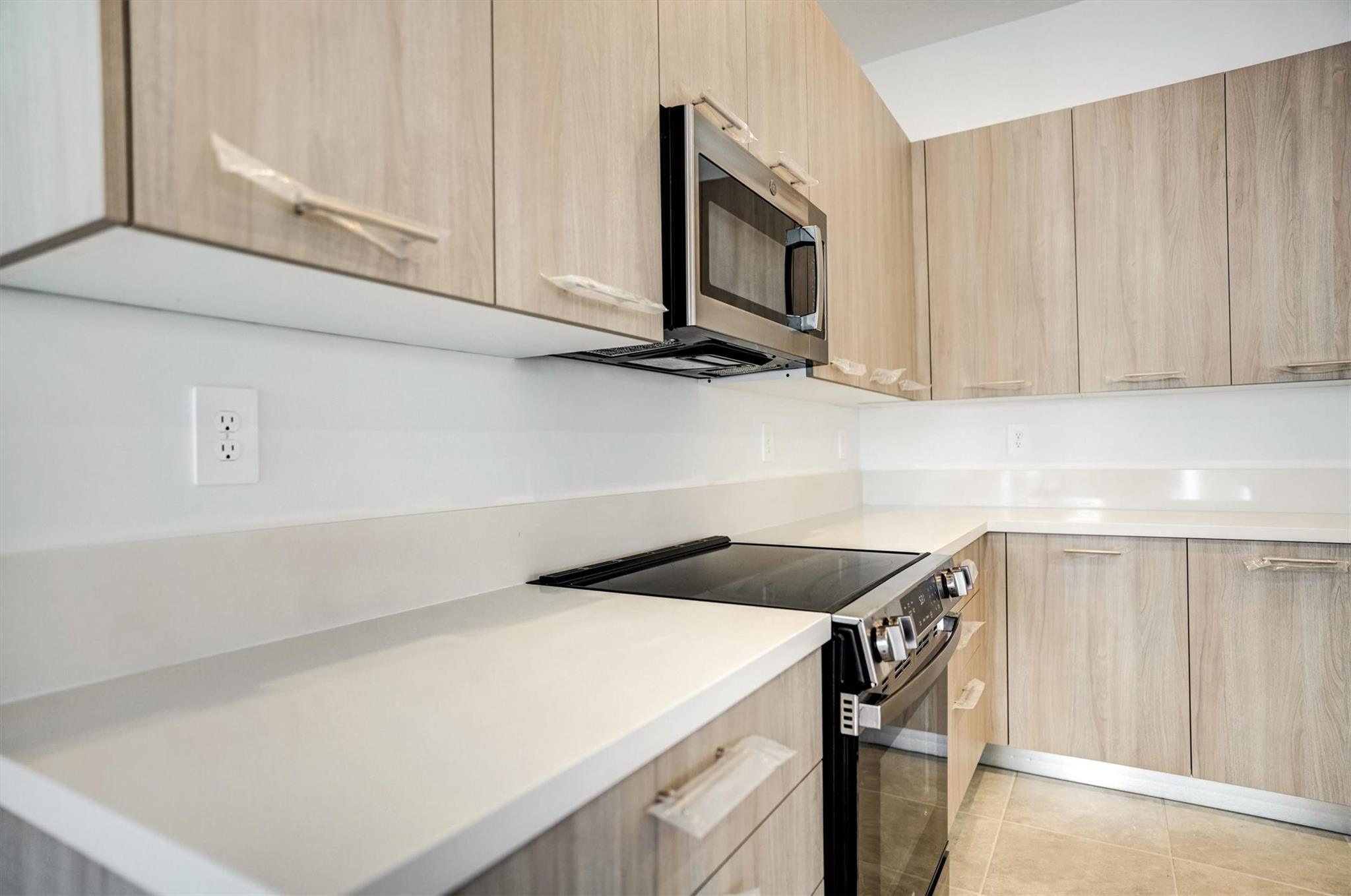 CRESCENT RIDGE - Residential