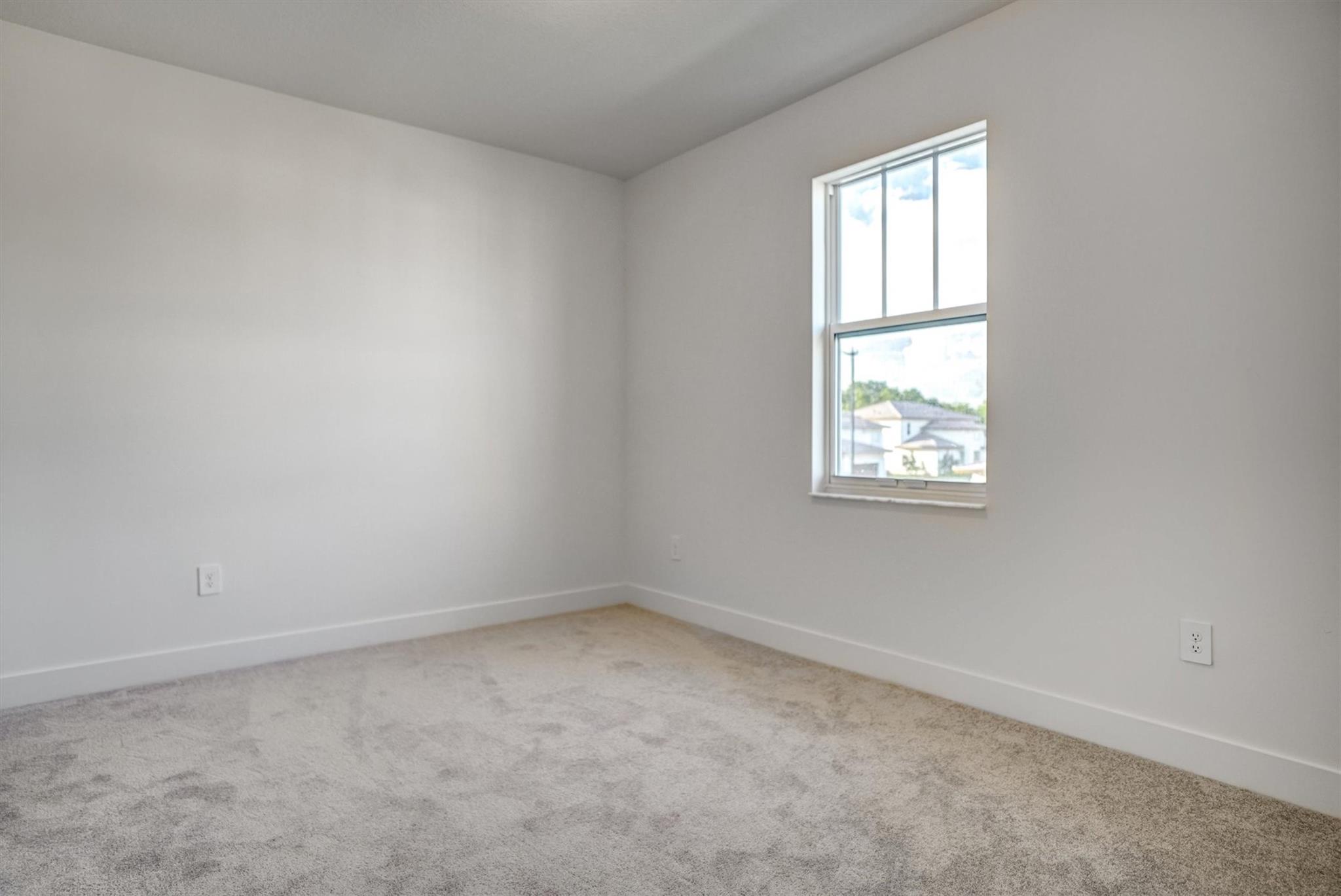 CRESCENT RIDGE - Residential