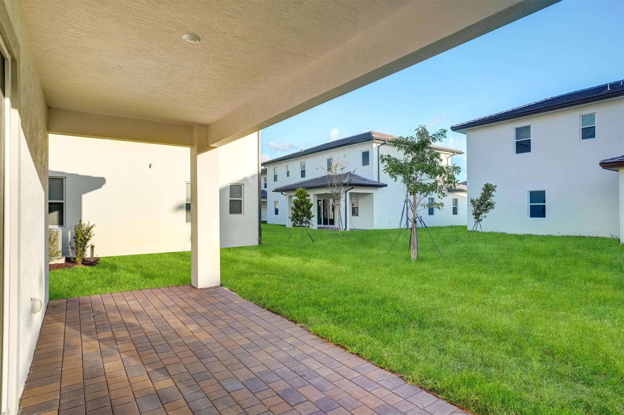 CRESCENT RIDGE - Residential