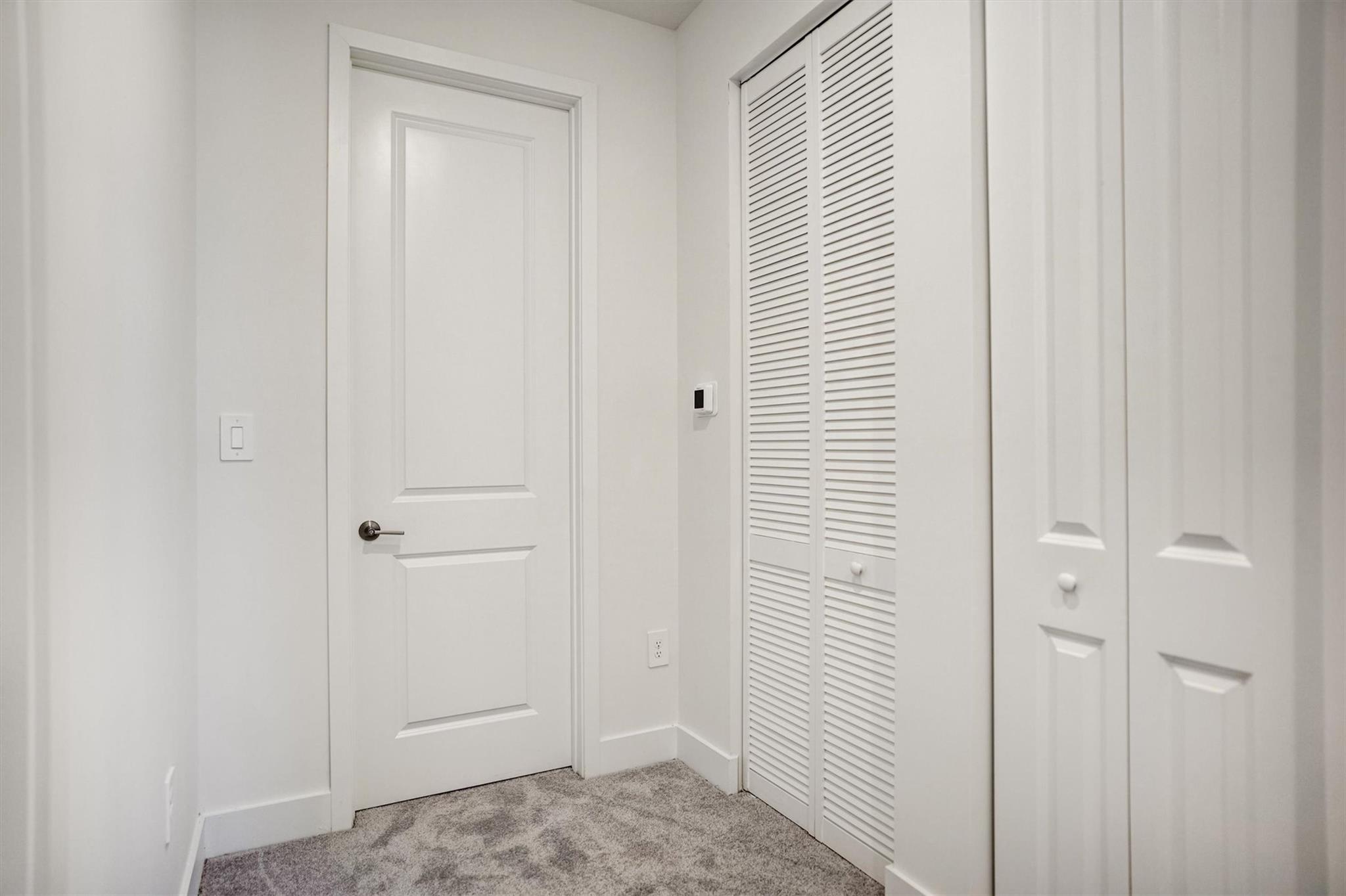 CRESCENT RIDGE - Residential