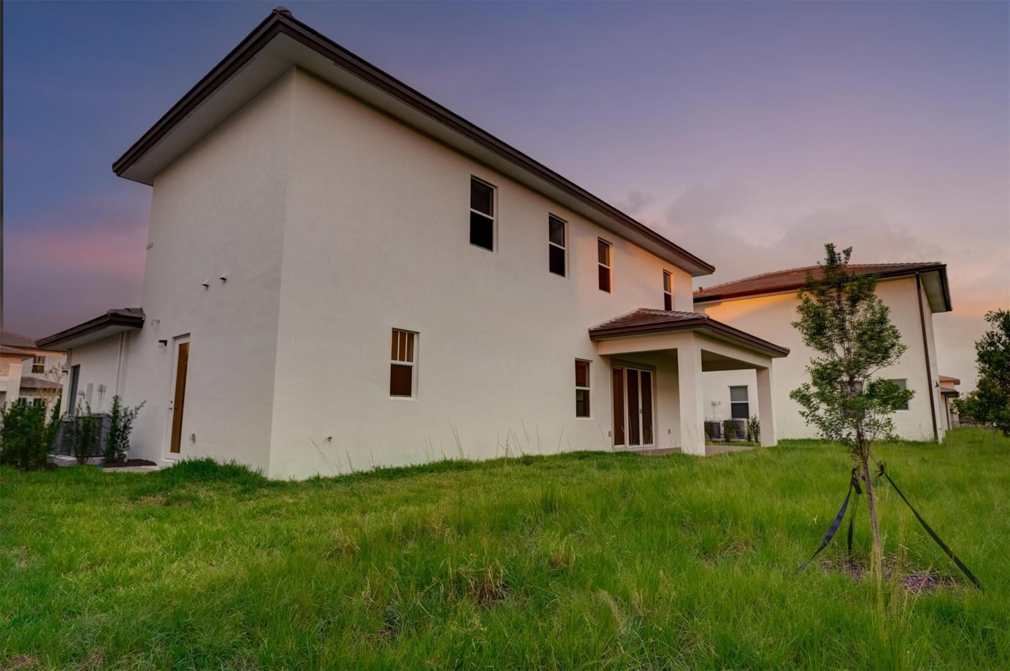 CRESCENT RIDGE - Residential