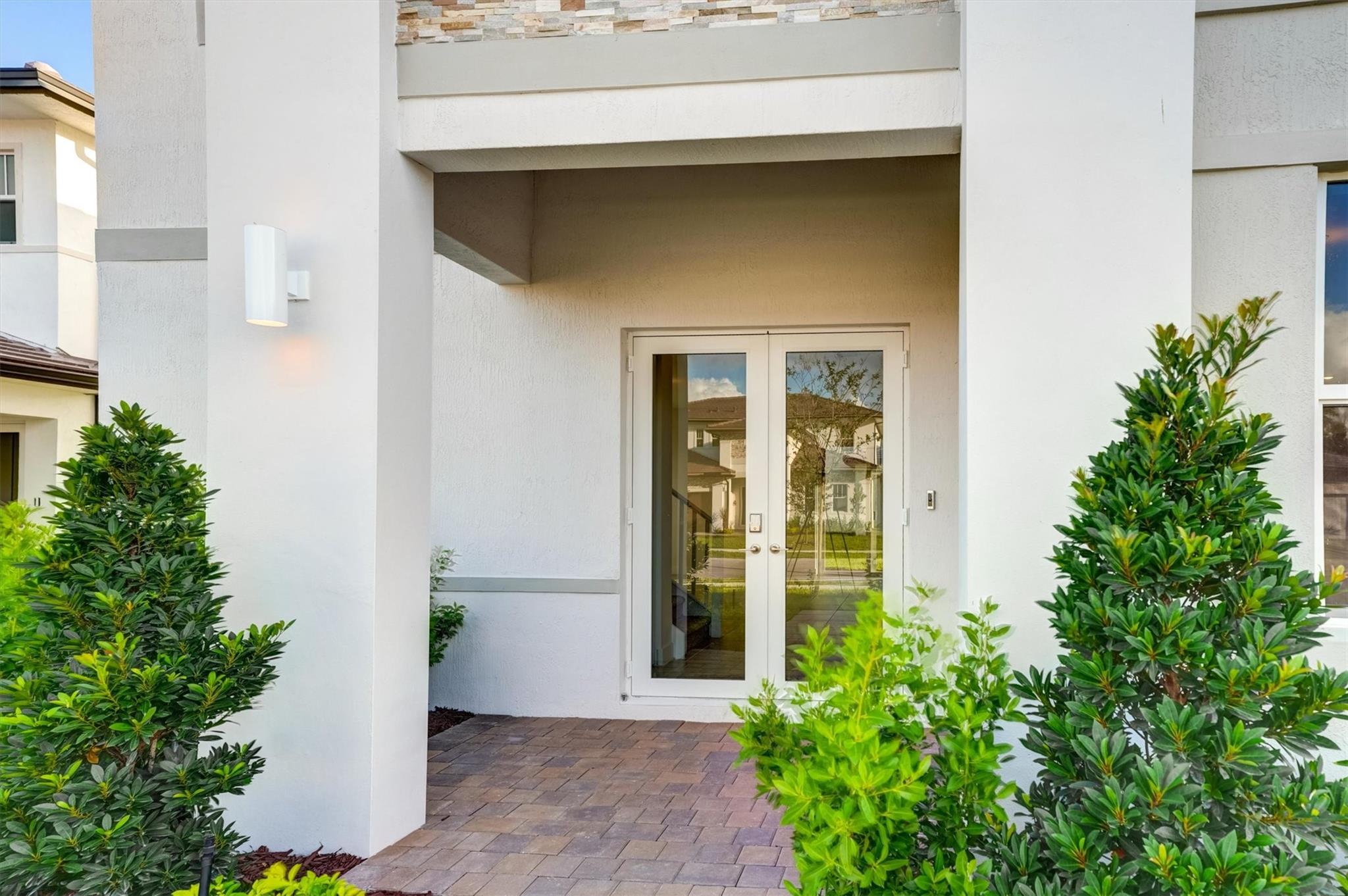 CRESCENT RIDGE - Residential