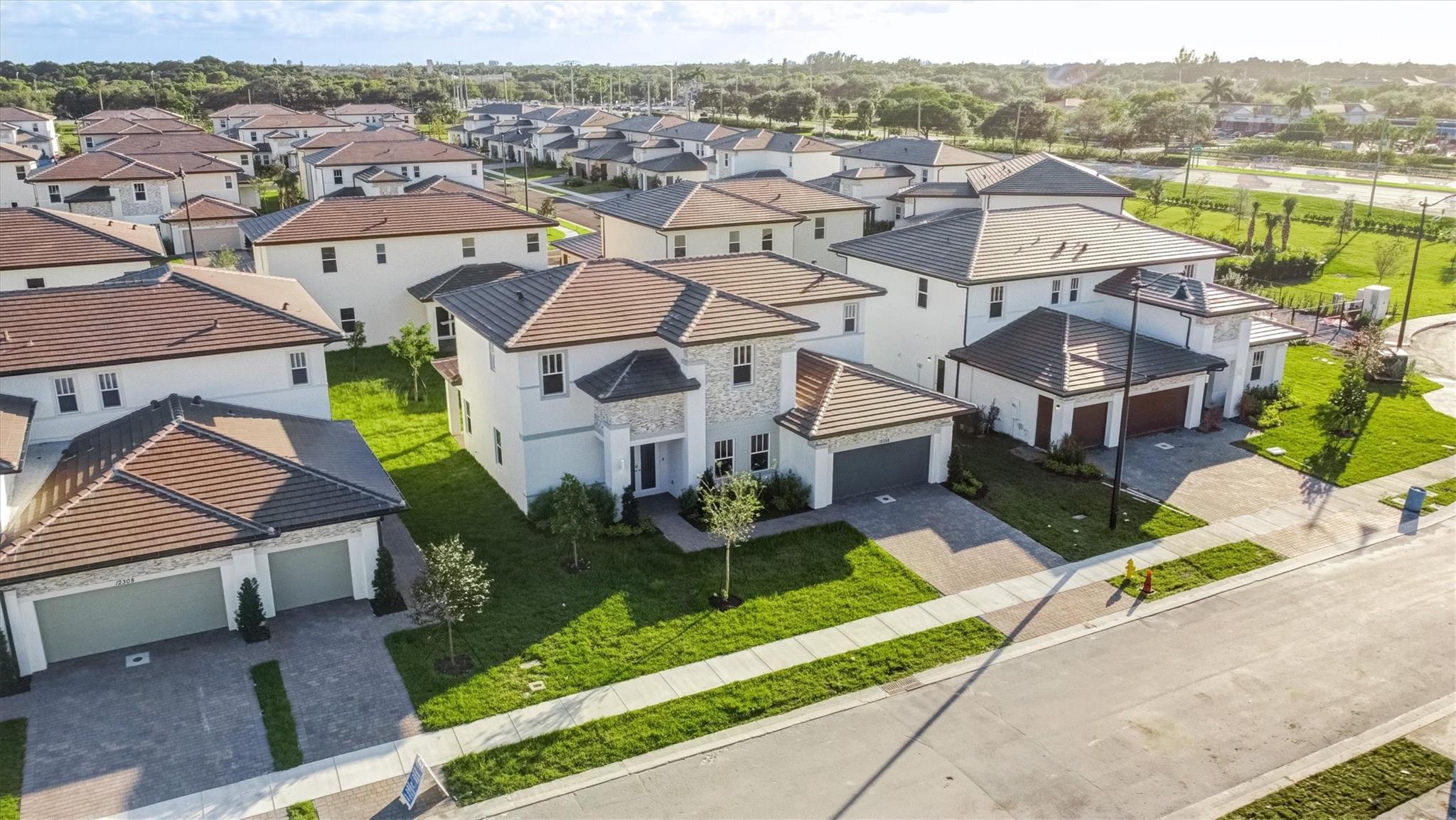CRESCENT RIDGE - Residential