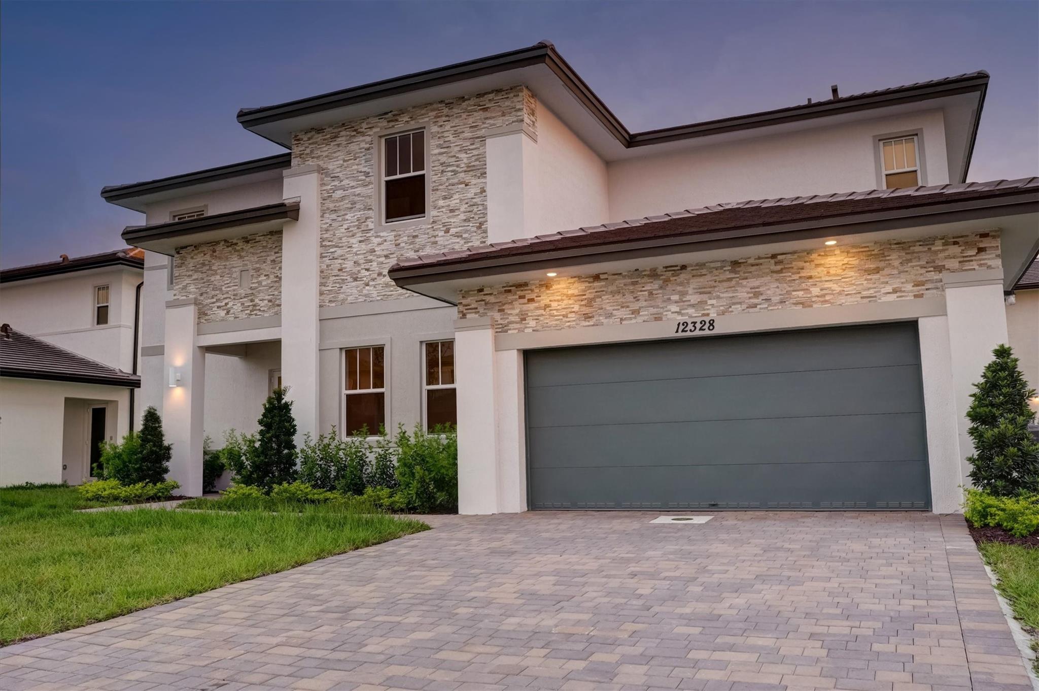 CRESCENT RIDGE - Residential
