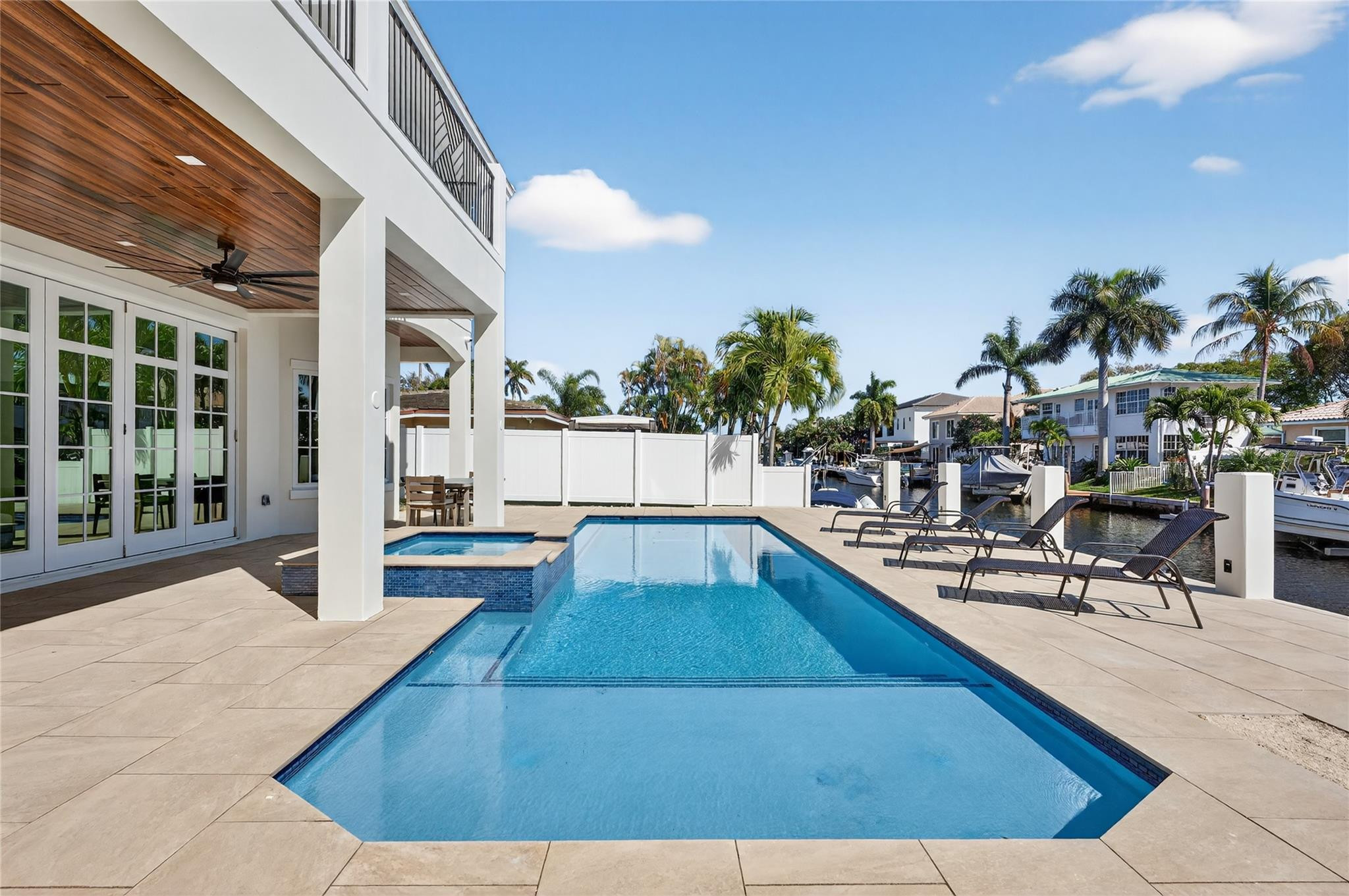 CYPRESS HARBOR - Residential