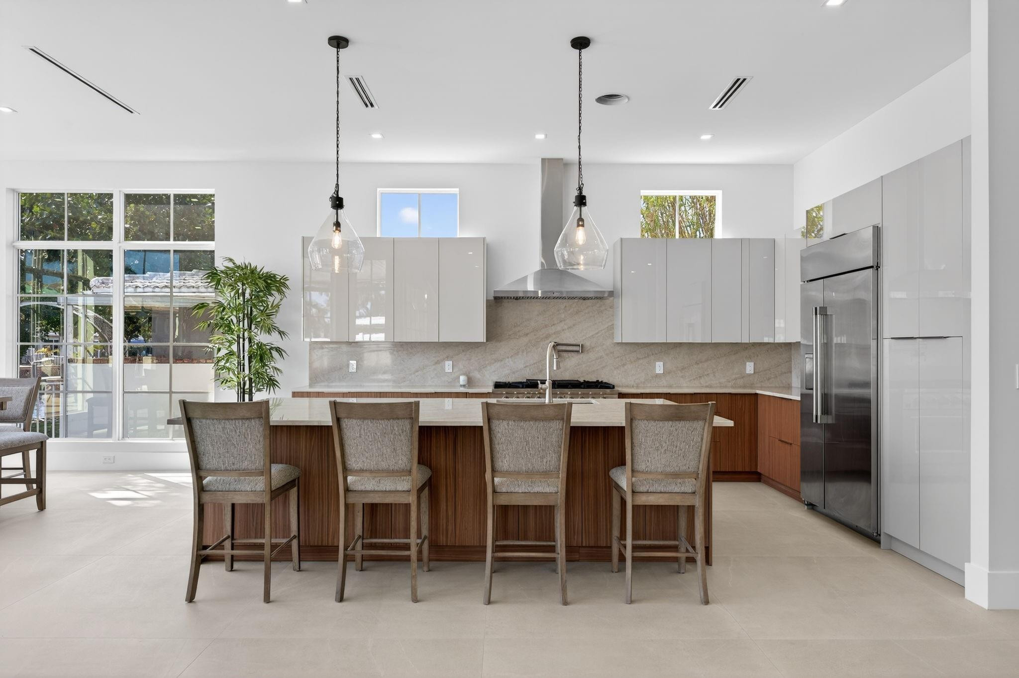 CYPRESS HARBOR - Residential