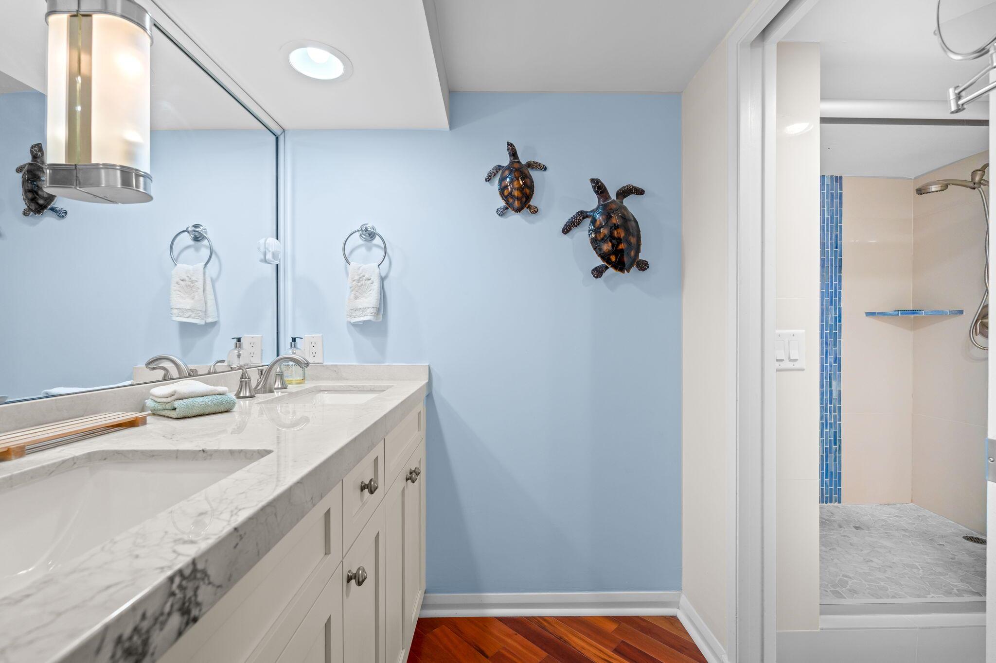 OLD PORT COVE CONDO THREE - Residential
