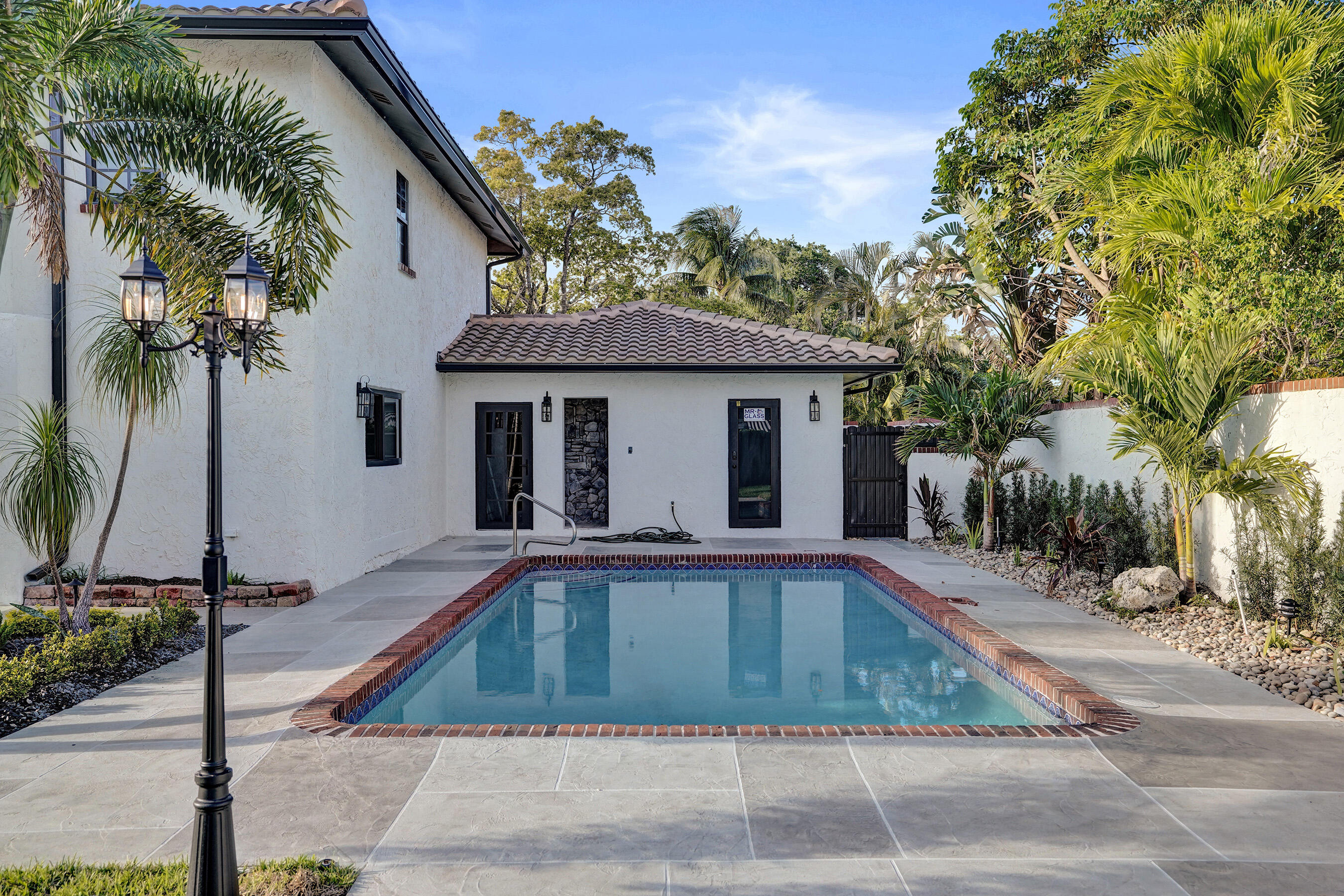 SOUTHLAND PARK - Residential