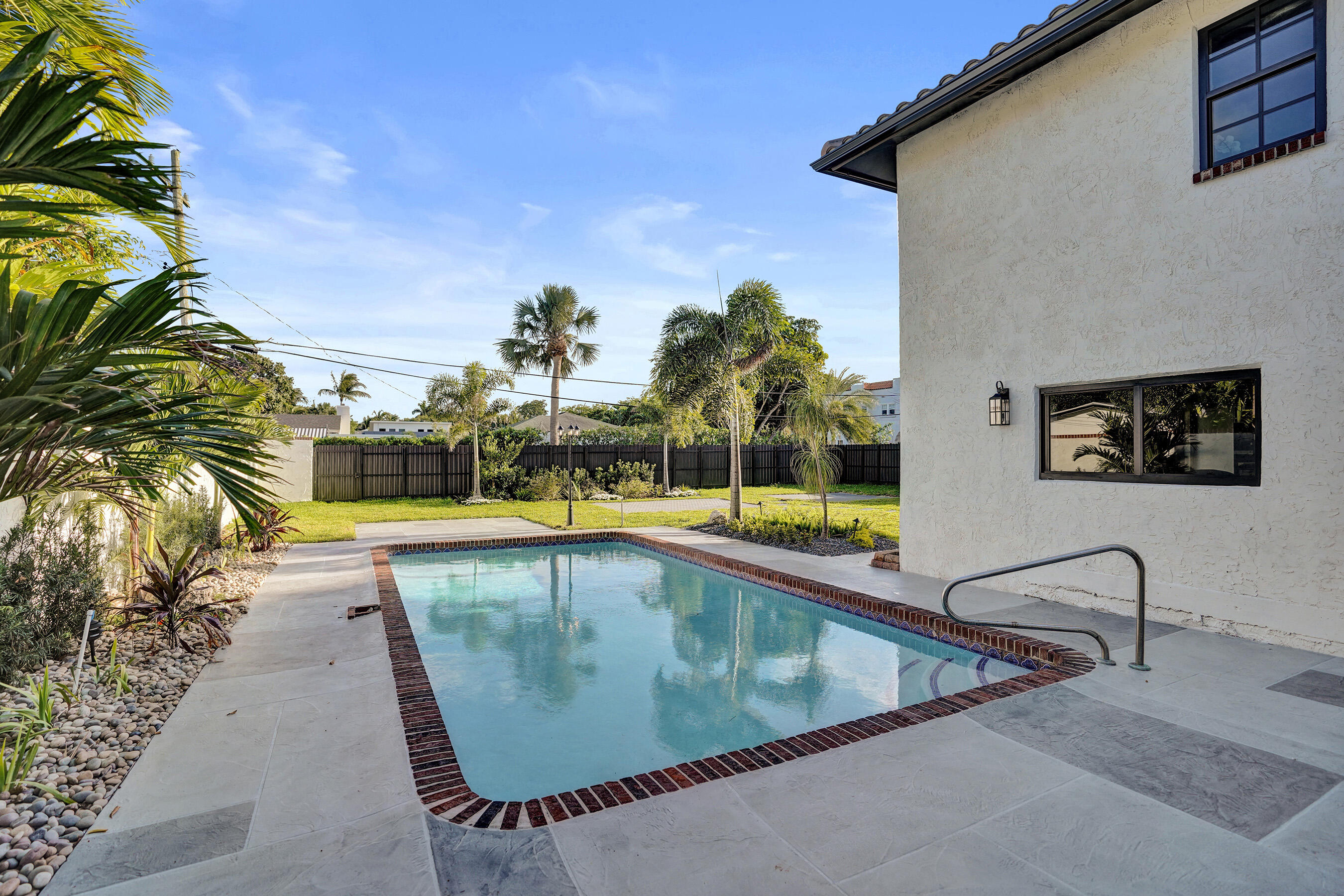 SOUTHLAND PARK - Residential