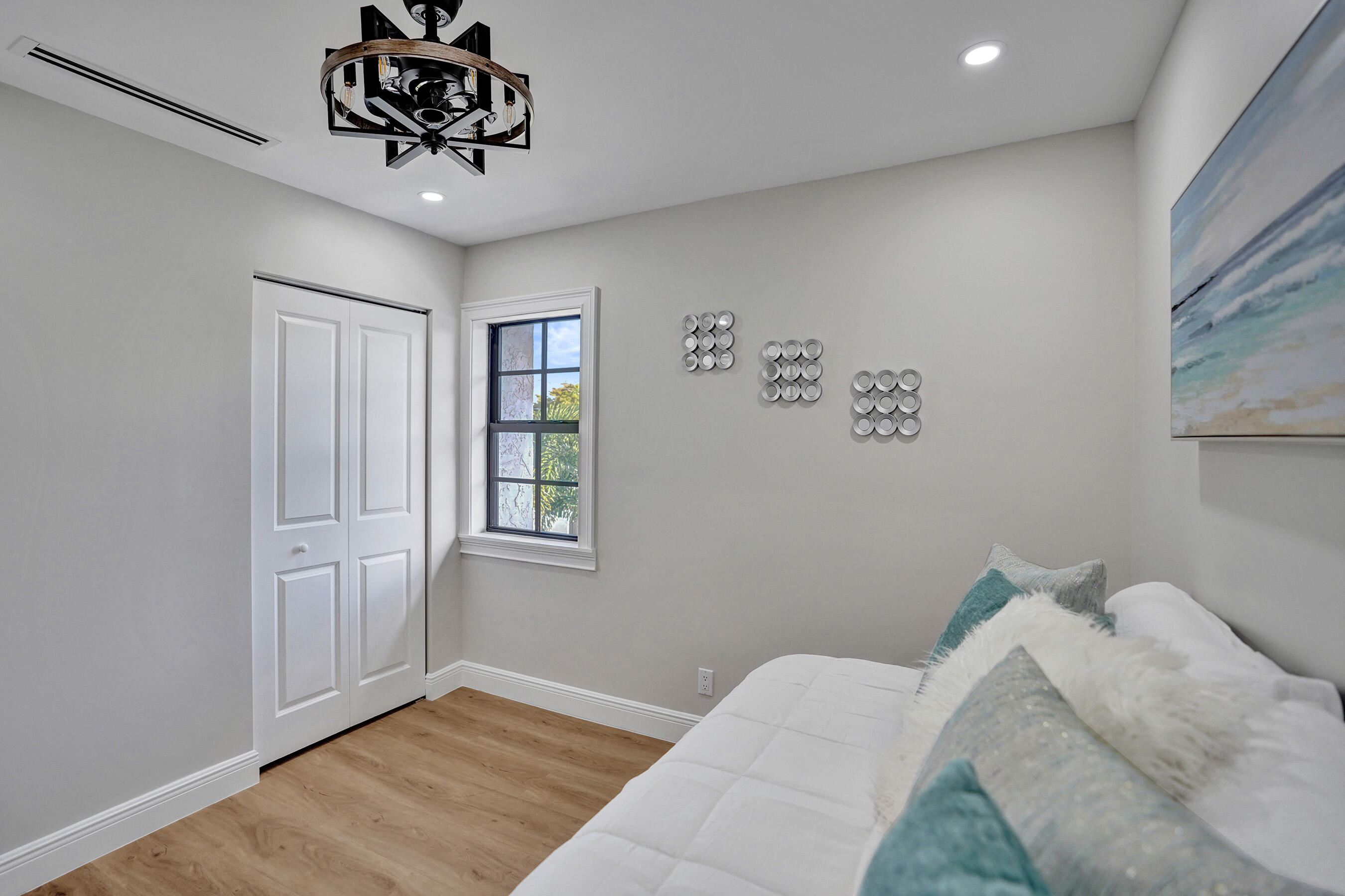 SOUTHLAND PARK - Residential