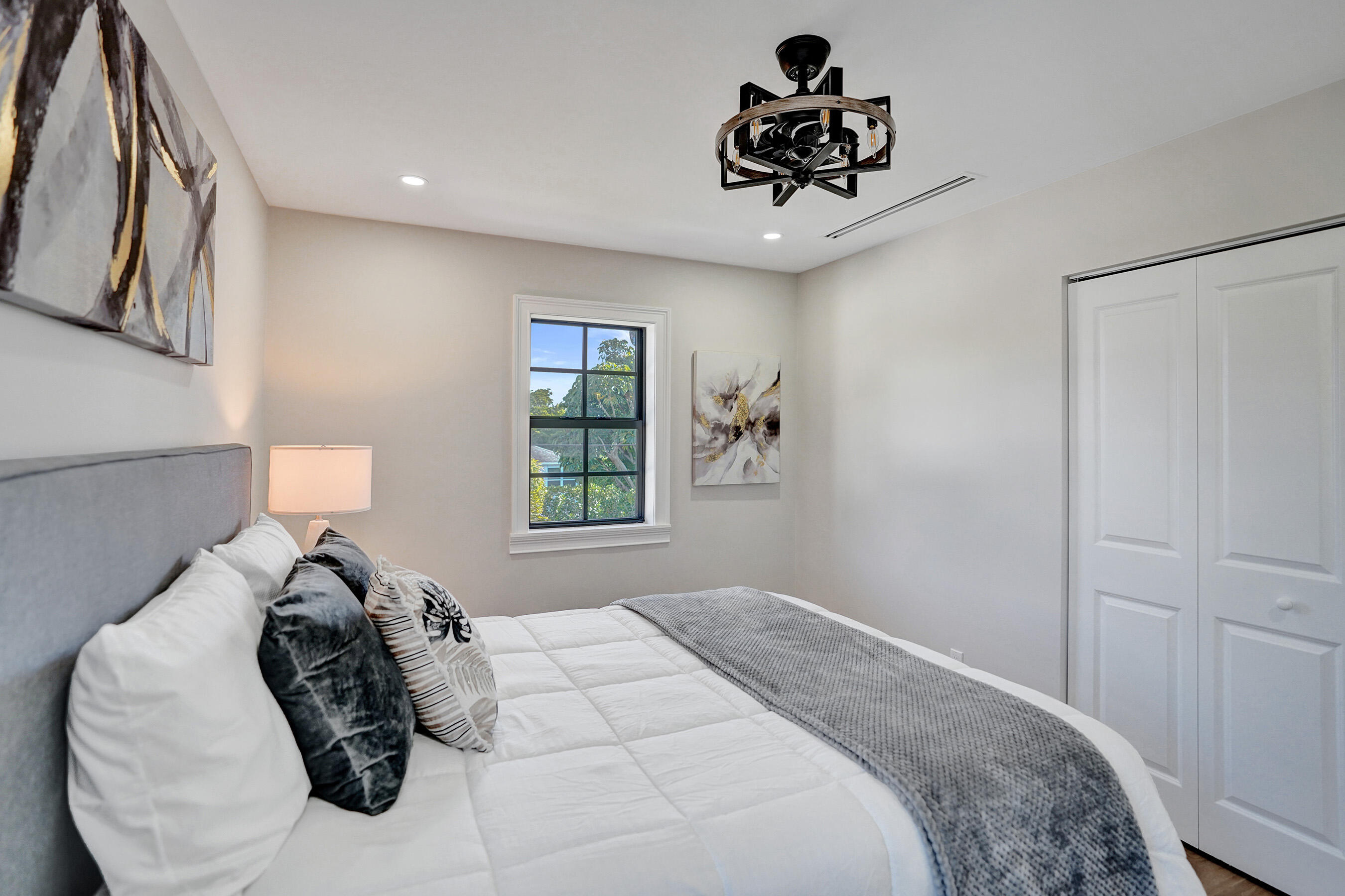 SOUTHLAND PARK - Residential