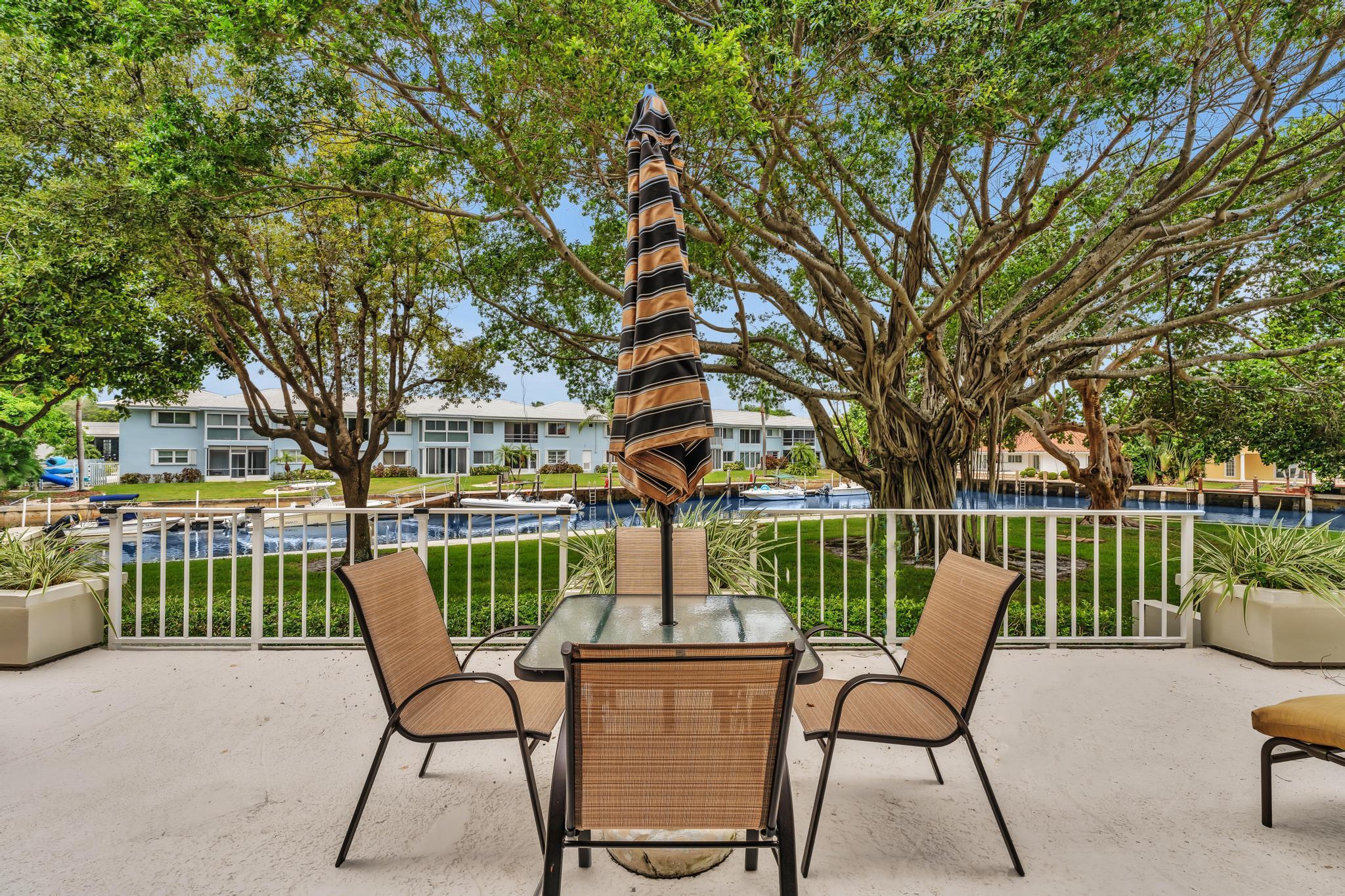 775 Jeffery Street 5-103