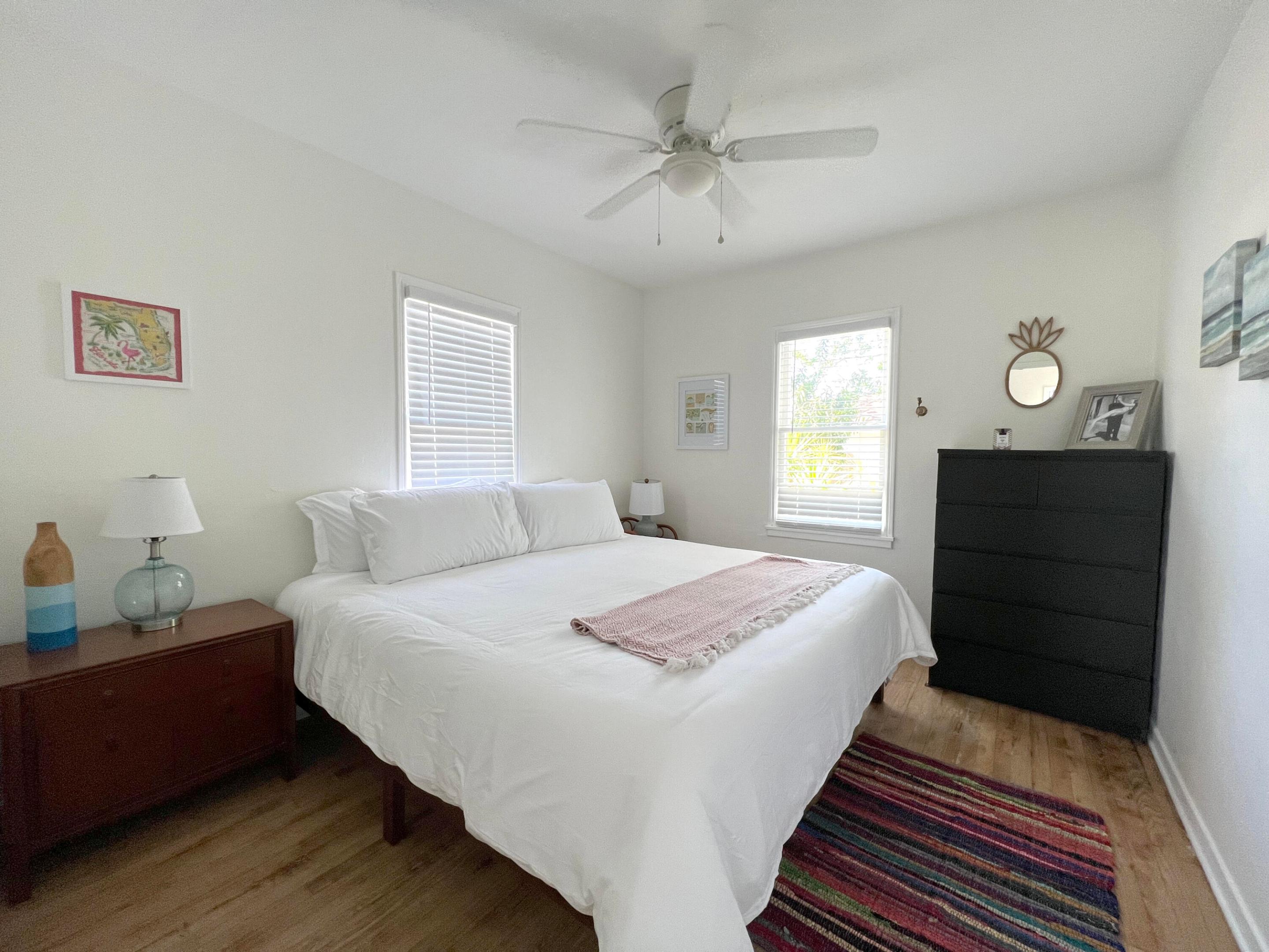 LAKE WORTH TOWN OF - Residential Lease
