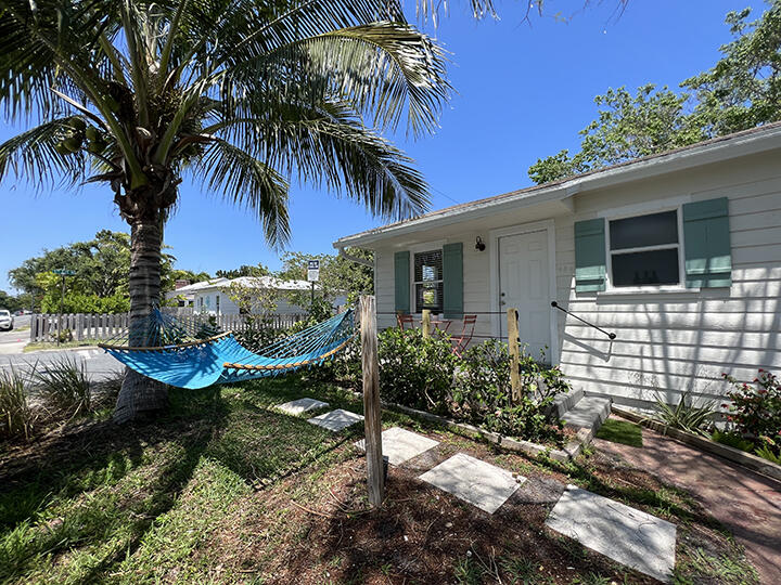 LAKE WORTH TOWN OF - Residential Lease