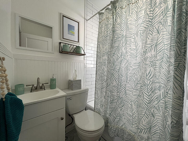 LAKE WORTH TOWN OF - Residential Lease