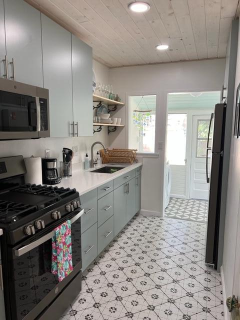 LAKE WORTH TOWN OF - Residential Lease