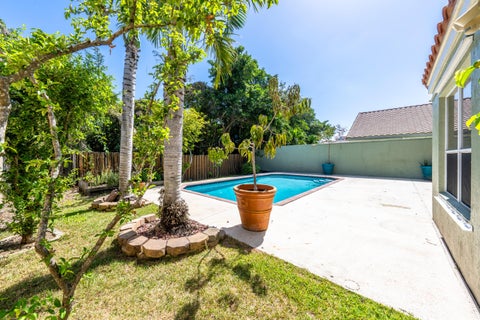 Tiny photo for 6765 NW 75th Place, Parkland, FL 33067 (MLS # B26066219)