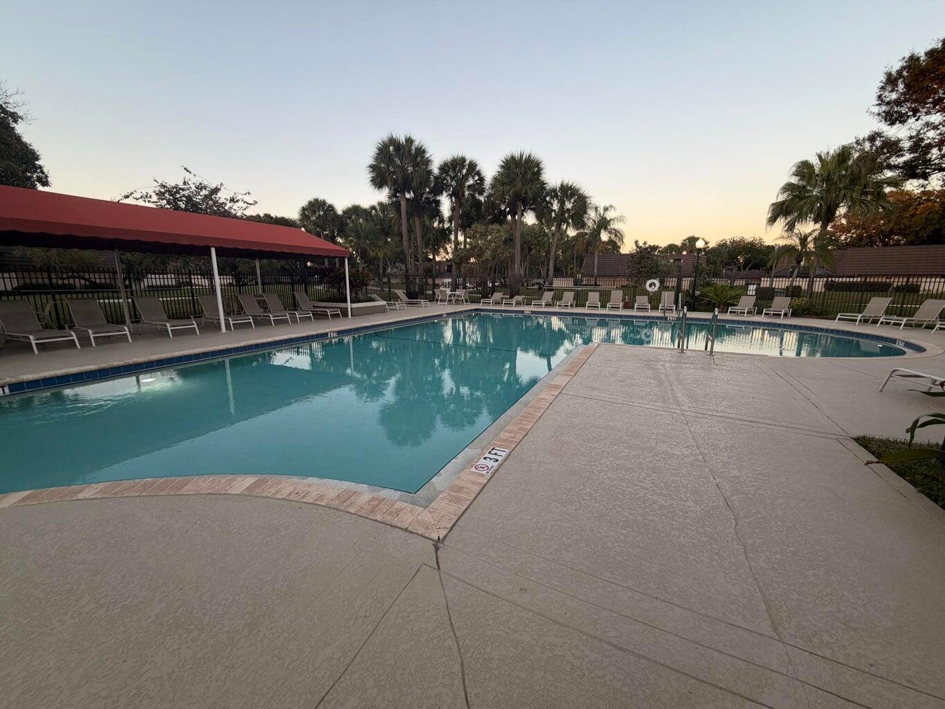 HERITAGE VILLAGE OF P B LAKES - Residential Lease