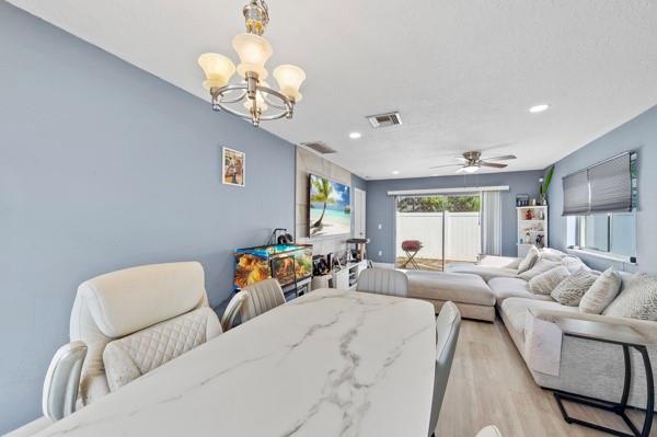 GREENHOUSE OF BOCA - Residential