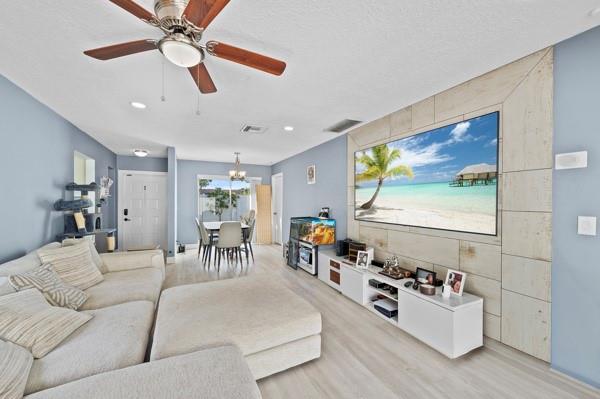 GREENHOUSE OF BOCA - Residential