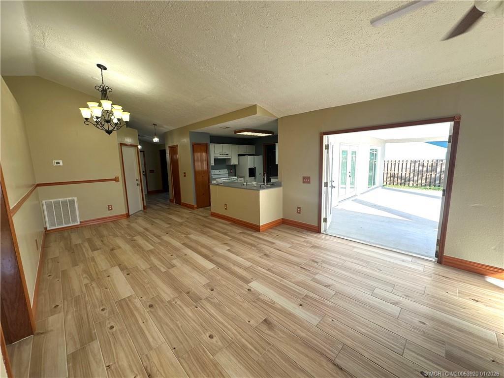 PORT ST LUCIE SECTION 39 - Residential