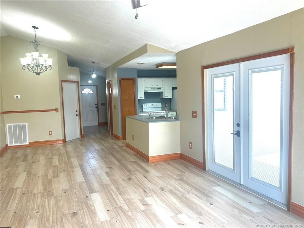 PORT ST LUCIE SECTION 39 - Residential