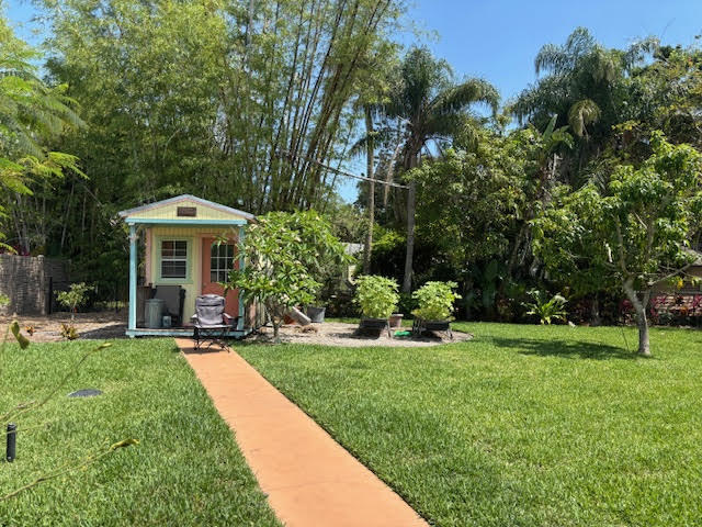 368 Chamberlain Boulevard