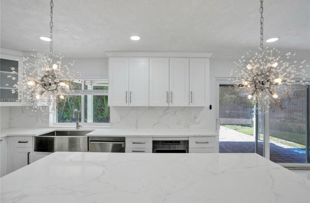 Photo of 11280 NW 40th Street, Coral Springs, FL 33065 (MLS # F10538495)