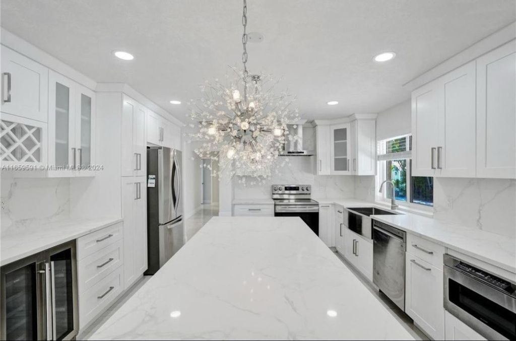 Photo of 11280 NW 40th Street, Coral Springs, FL 33065 (MLS # F10538495)
