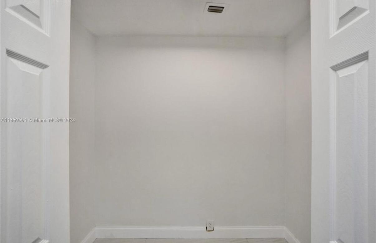 Glenwood Sub 69-33 B - Residential Lease