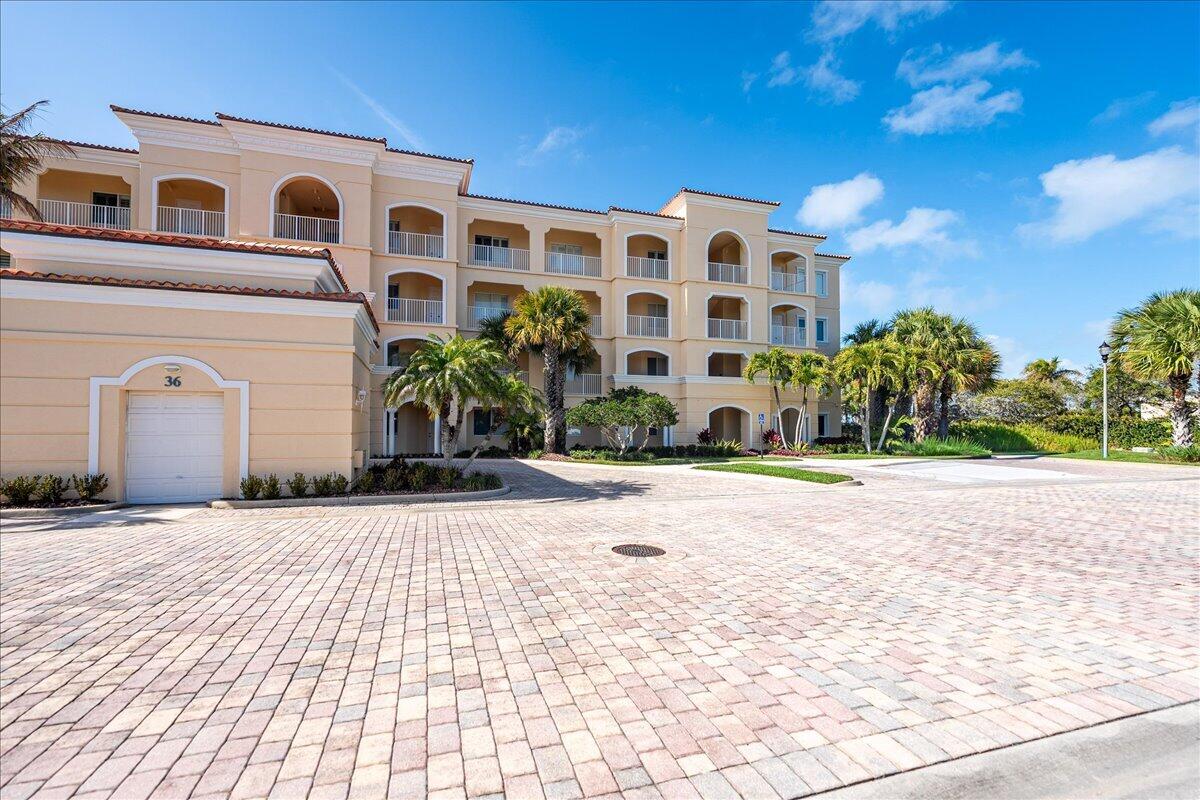 HARBOUR ISLE AT HUTCHINSON ISLAND WEST, A CONDOMIN - Residential
