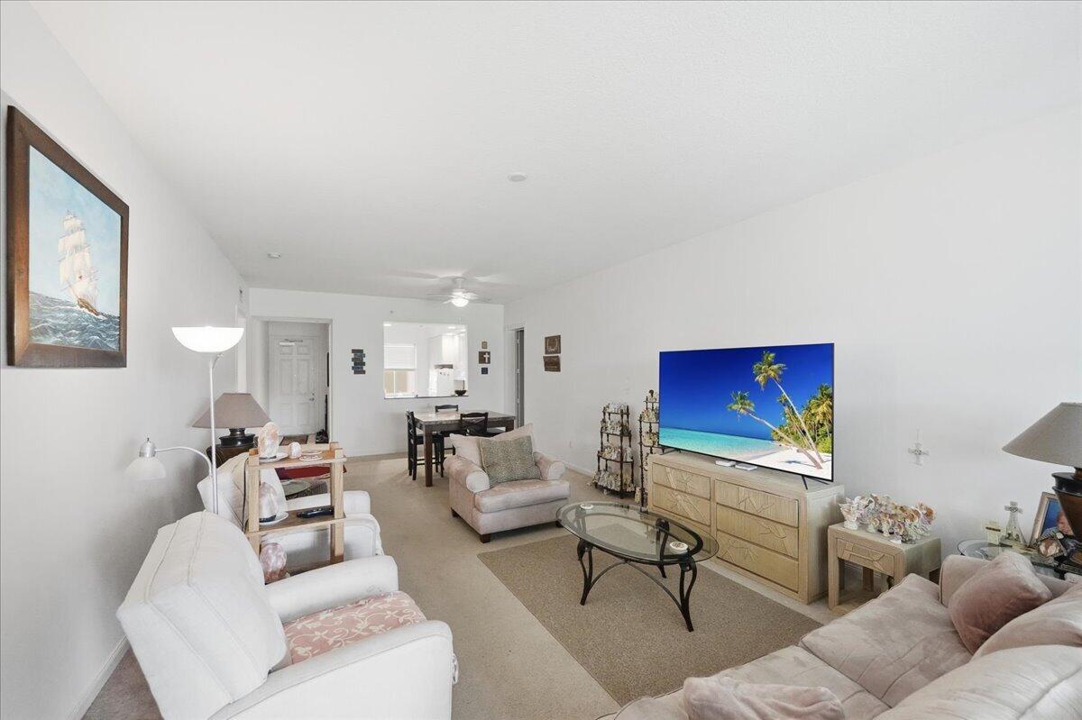 HARBOUR ISLE AT HUTCHINSON ISLAND WEST, A CONDOMIN - Residential