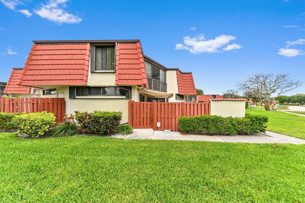 Photo of 3864 Victoria Drive, West Palm Beach, FL 33406 (MLS # R11084462)