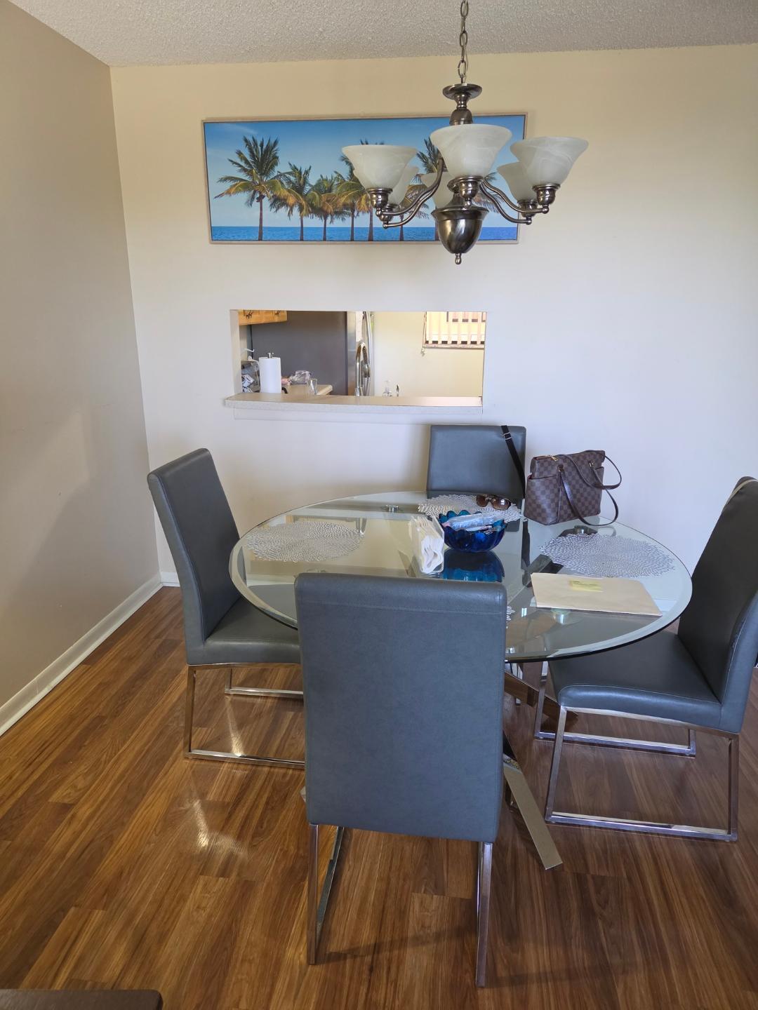 EVERGREEN CONDO - Residential