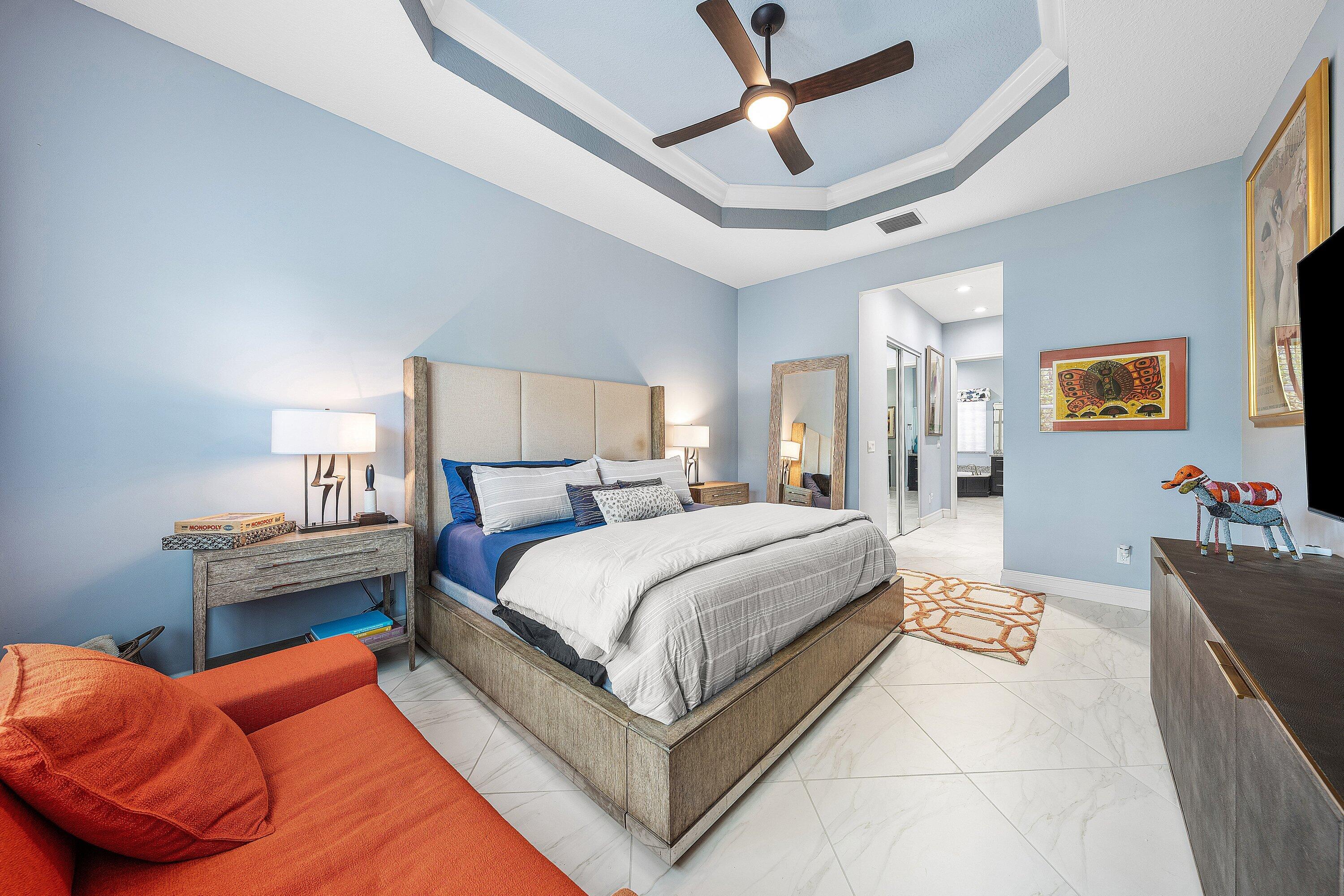 Valencia Cove - Residential