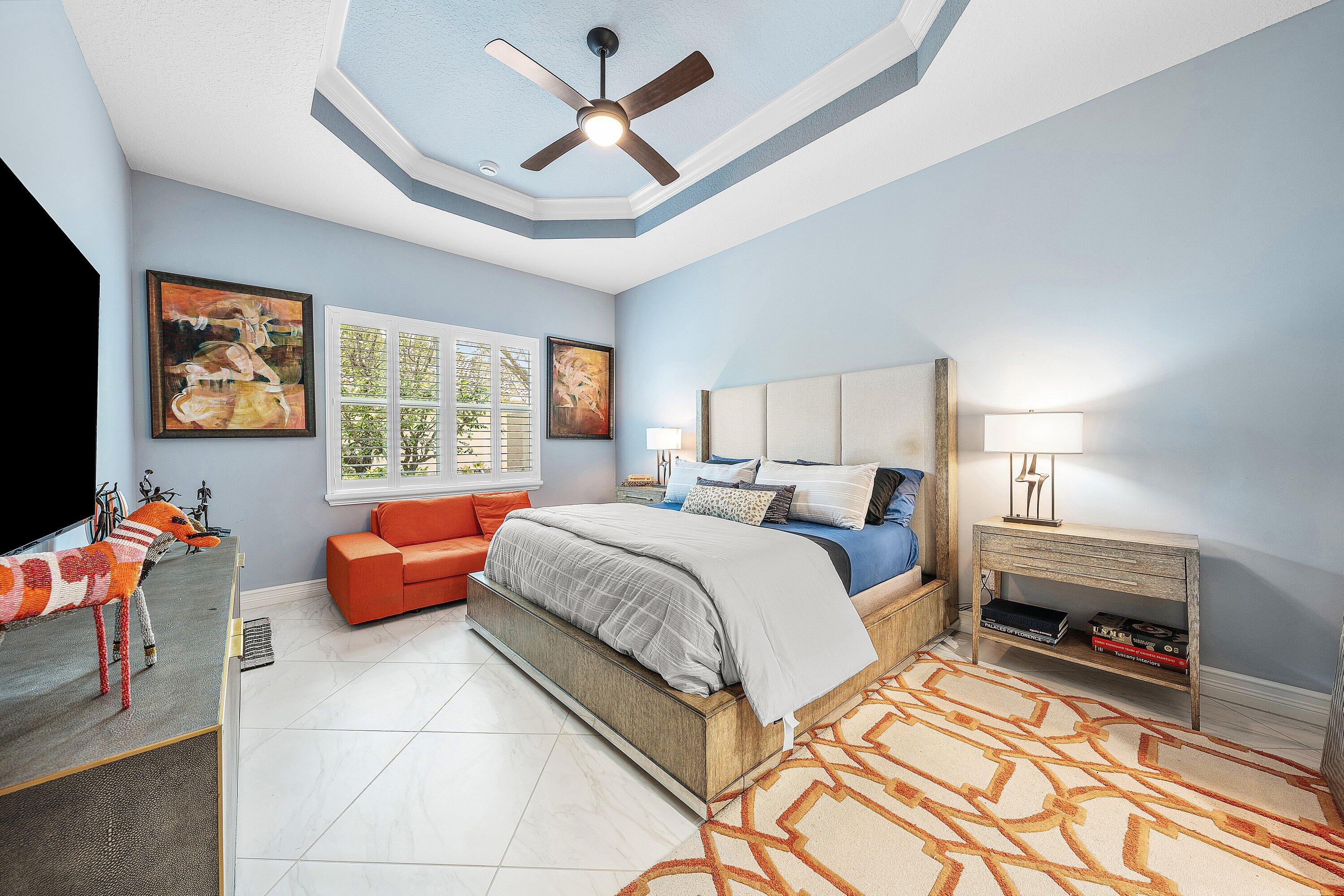 Valencia Cove - Residential