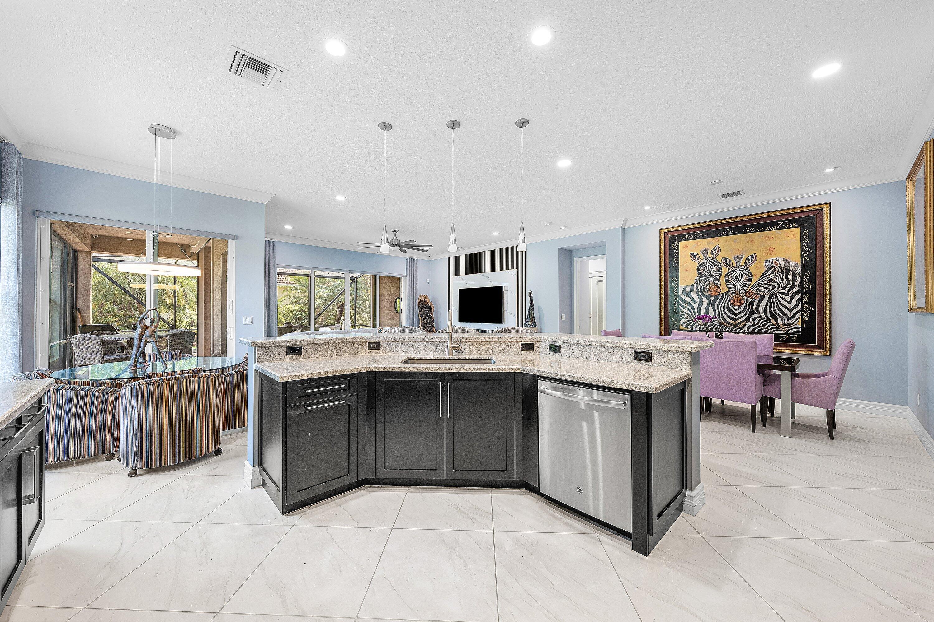 Valencia Cove - Residential